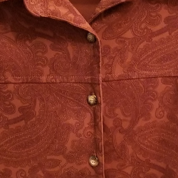 Long sleeve, button down shirt. - Picture 3 of 4